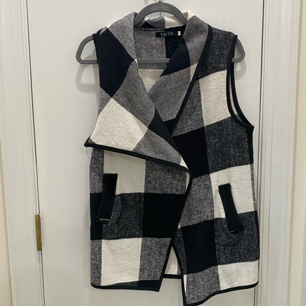 Plaid vest